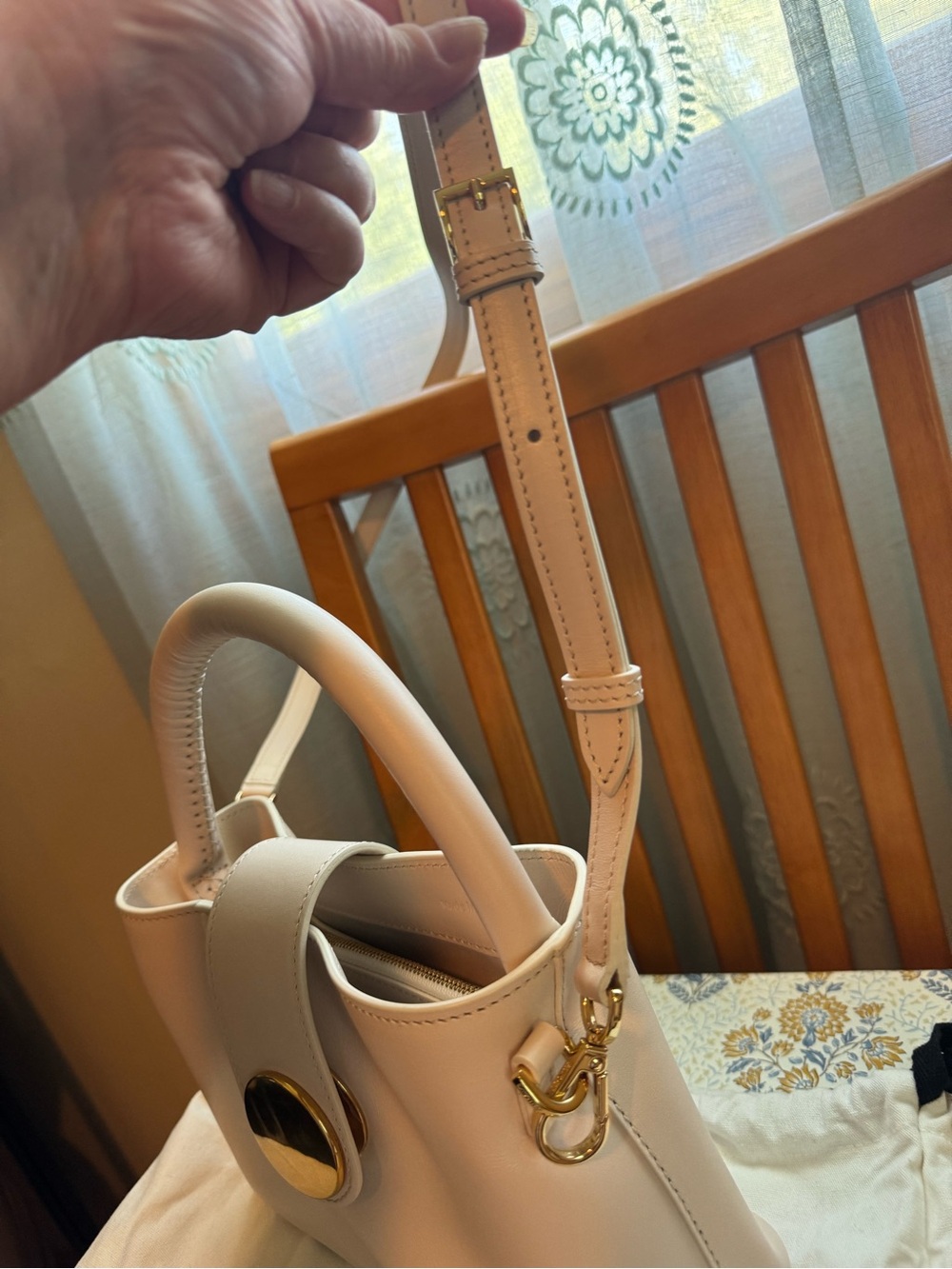 Elleme Cream Top-Handle Leather handbag with Gold Accent - Picture 5 of 16